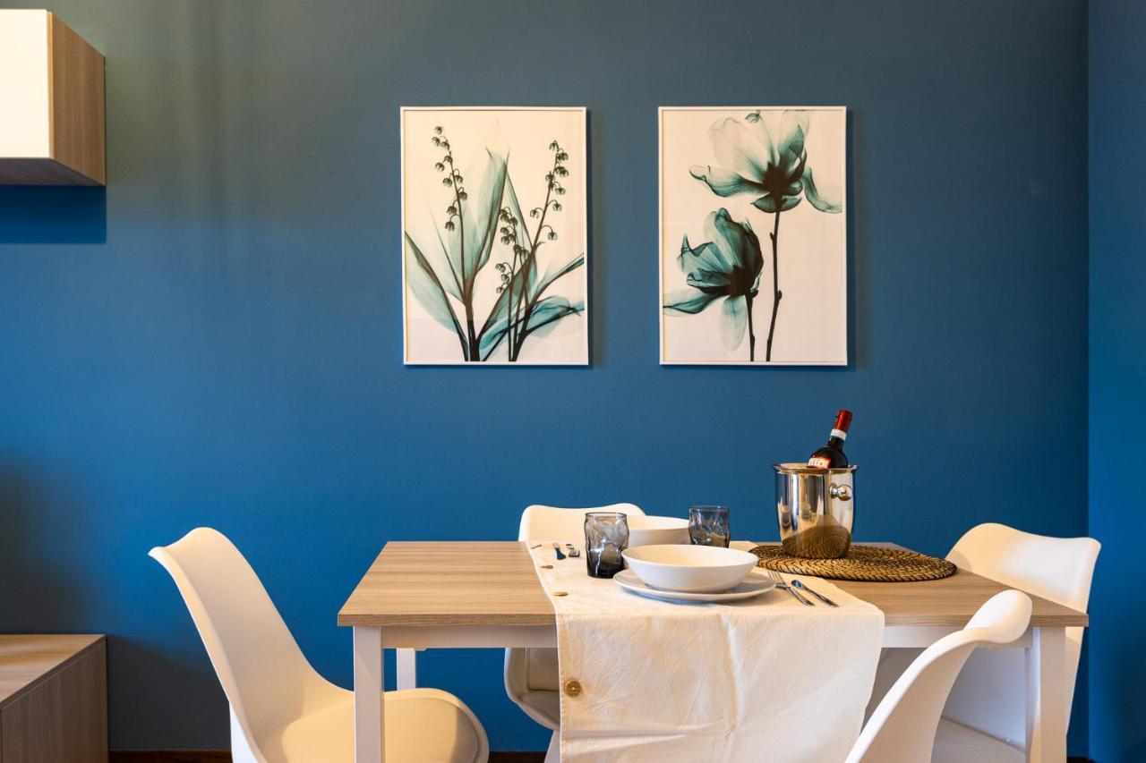 Blue Wave Apartment Arona - Lago Maggiore Ngoại thất bức ảnh