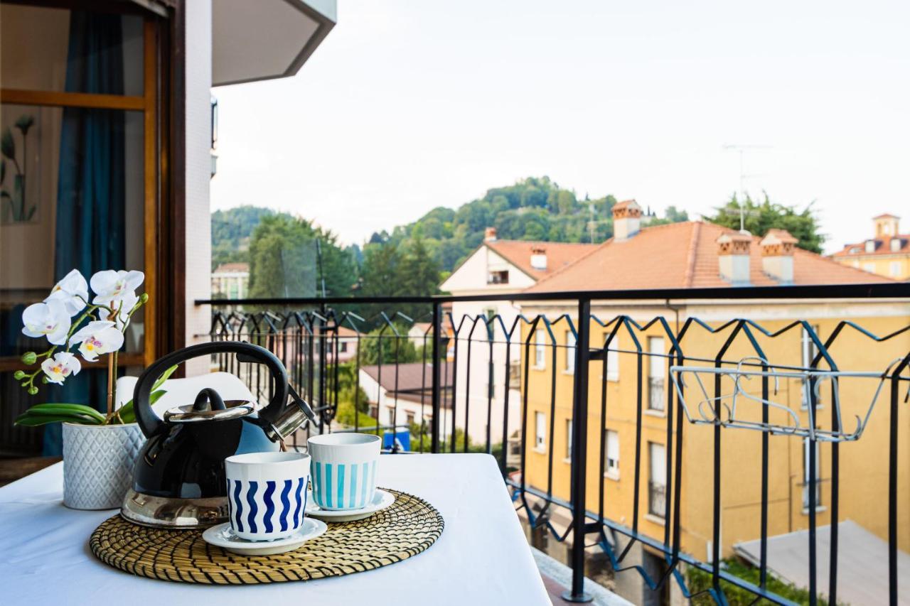 Blue Wave Apartment Arona - Lago Maggiore Ngoại thất bức ảnh